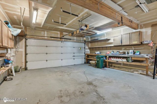 2060 Courage Circle, Anchorage, AK 99507