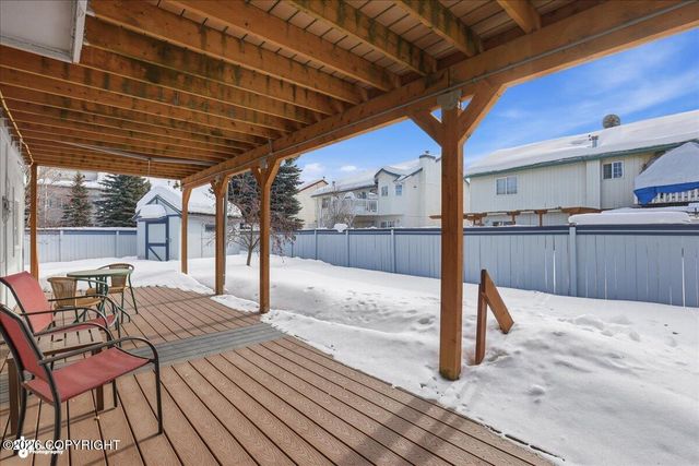 2060 Courage Circle, Anchorage, AK 99507