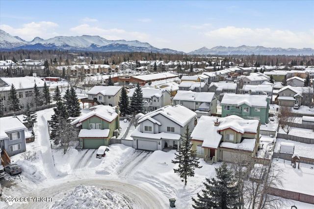 2060 Courage Circle, Anchorage, AK 99507