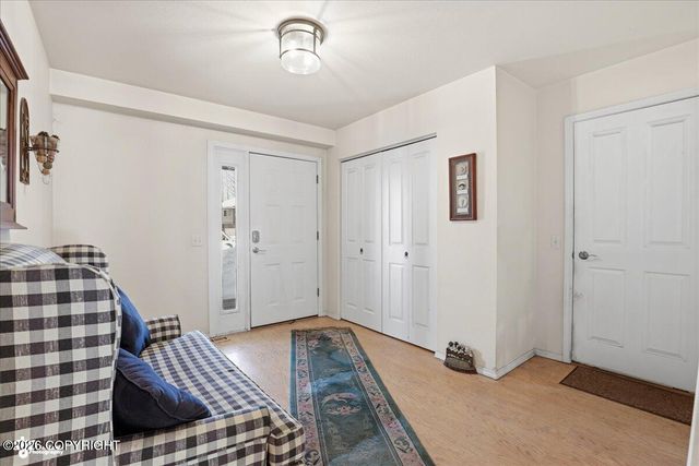 2060 Courage Circle, Anchorage, AK 99507