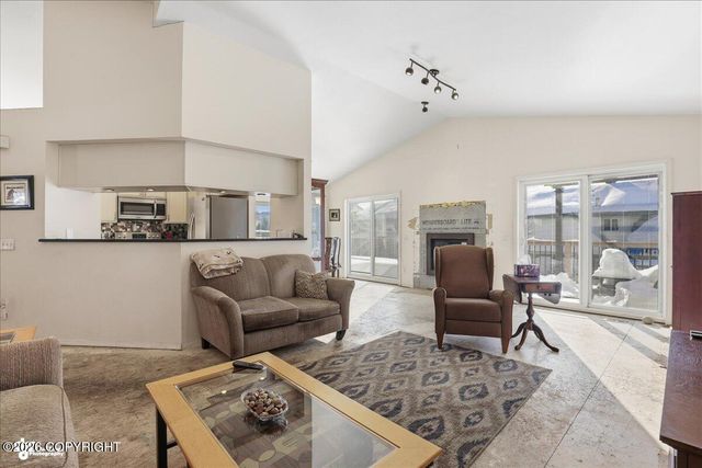 2060 Courage Circle, Anchorage, AK 99507