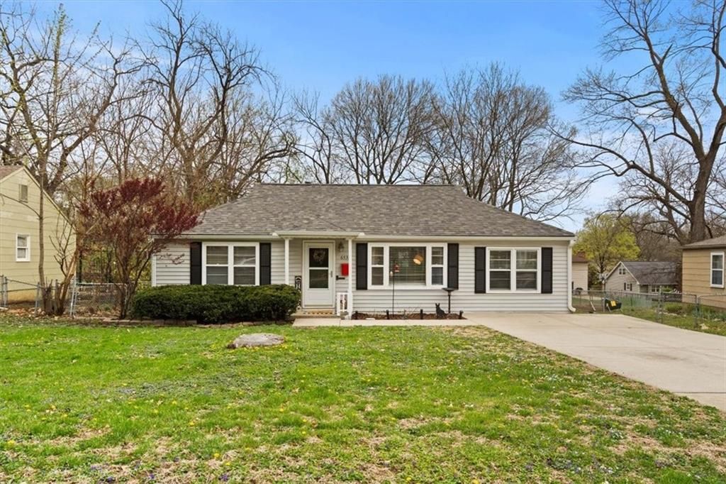 6536 Lowell Avenue, Overland Park, KS 66202