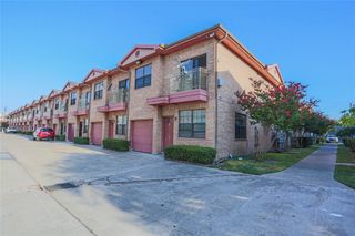 9400 Bellaire Boulevard 411, Houston, TX 77036