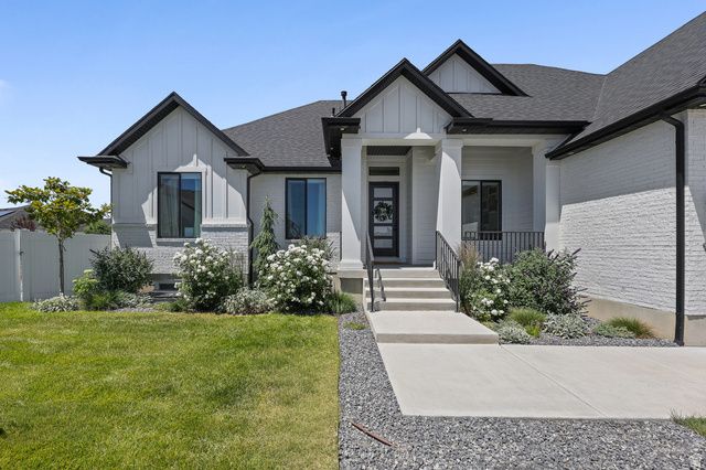 928 S 1950 W, Layton, UT 84041