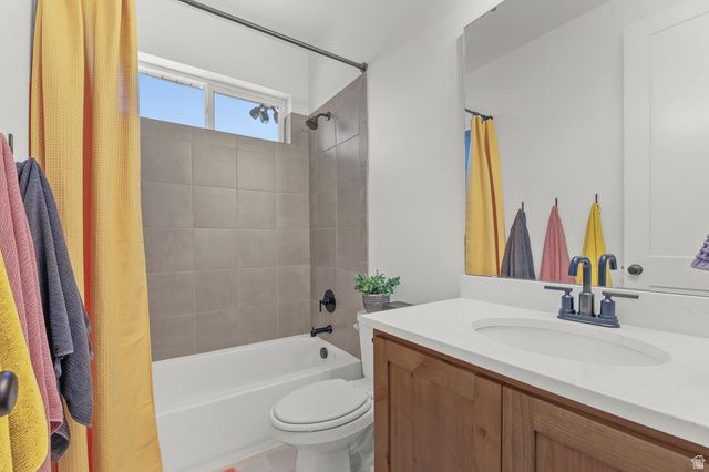 928 S 1950 W, Layton, UT 84041