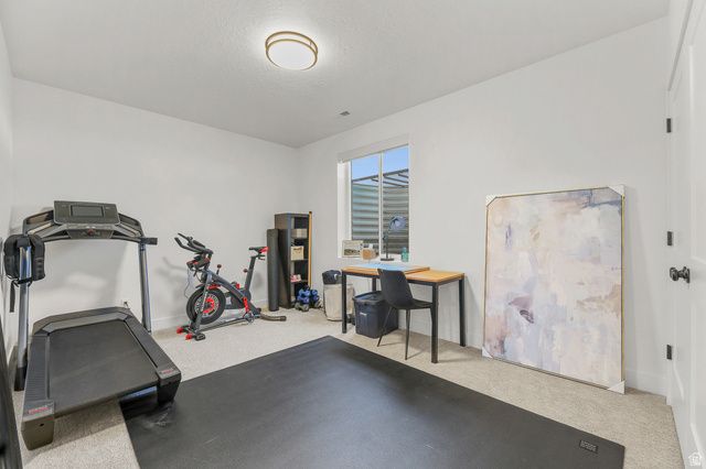 928 S 1950 W, Layton, UT 84041
