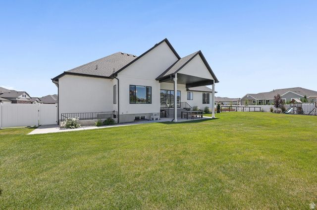 928 S 1950 W, Layton, UT 84041