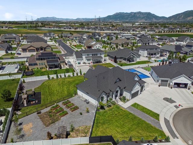 928 S 1950 W, Layton, UT 84041