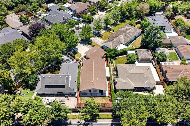 879 El Rio Drive, San Jose, CA 95125