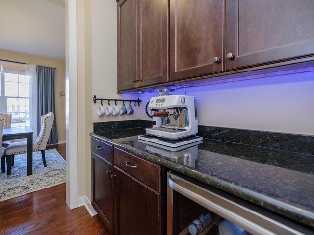 4019 Tullymore Pointe, Portage City, MI 49024