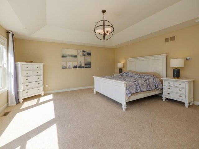 4019 Tullymore Pointe, Portage City, MI 49024