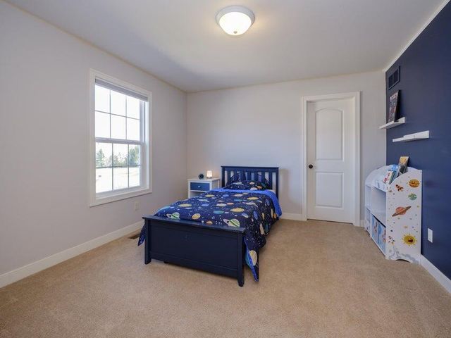 4019 Tullymore Pointe, Portage City, MI 49024