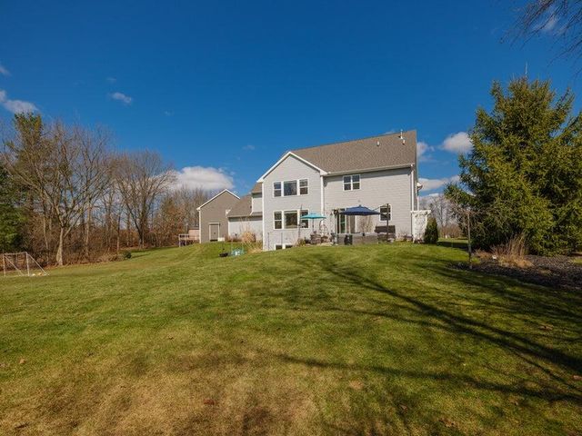 4019 Tullymore Pointe, Portage City, MI 49024