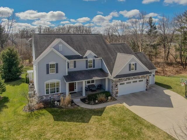 4019 Tullymore Pointe, Portage City, MI 49024