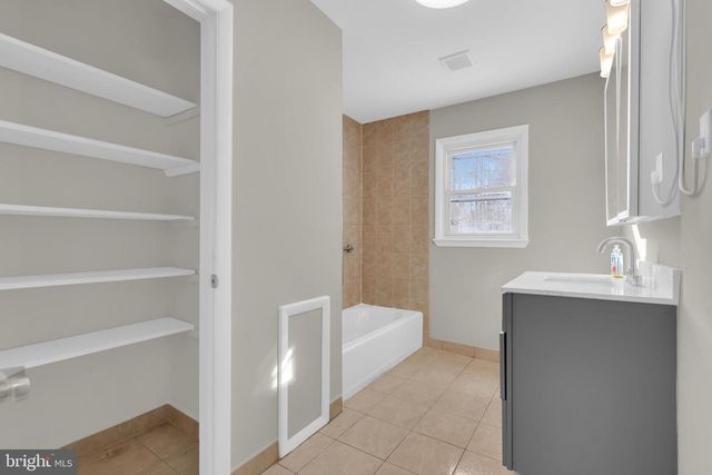 146 ARCH ST, Browns Mills, NJ 08015