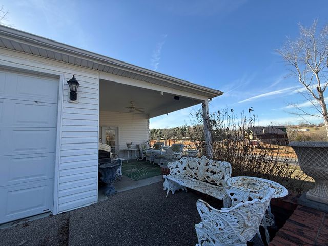 167 Dylan Drive, Jamestown, KY 42629