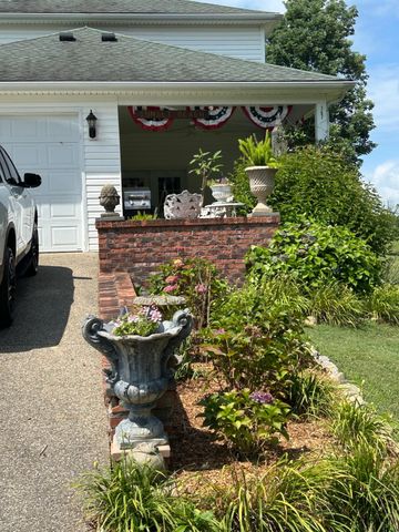 167 Dylan Drive, Jamestown, KY 42629