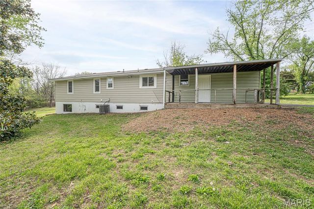 3085 Old Highway 100, Villa Ridge, MO 63089