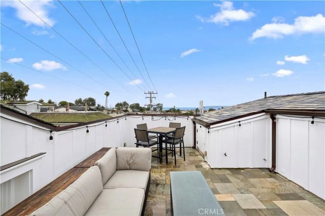 718 Poinsettia, Corona Del Mar, CA 92625