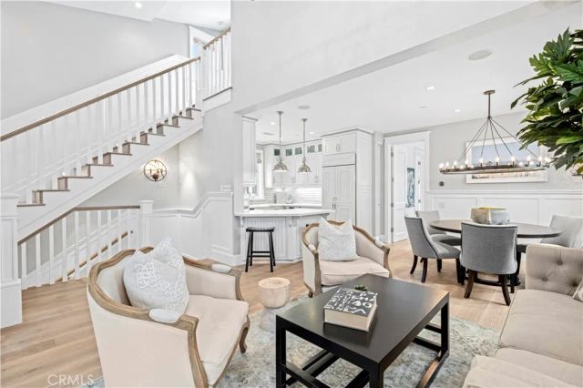 718 Poinsettia, Corona Del Mar, CA 92625
