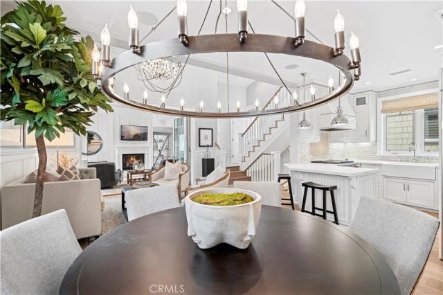 718 Poinsettia, Corona Del Mar, CA 92625