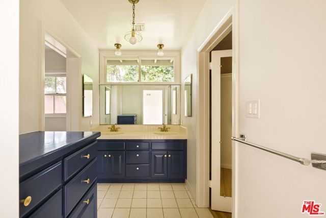 14907 Camarosa Drive, Los Angeles, CA 90272