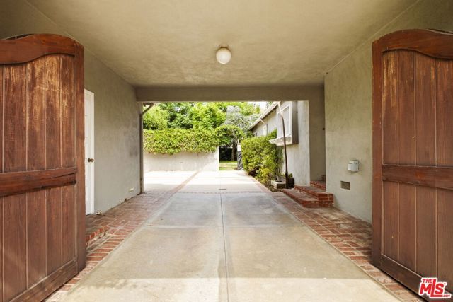 14907 Camarosa Drive, Los Angeles, CA 90272