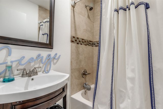 11614 Rogue Way, Dallas, TX 75218