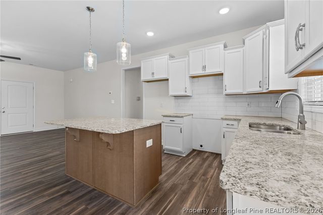 125 Orchard Lane, Parkton, NC 28371