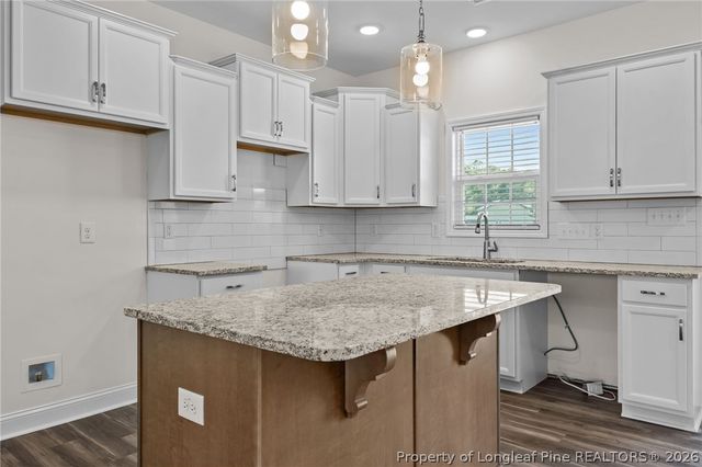 125 Orchard Lane, Parkton, NC 28371