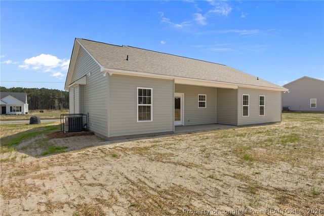 125 Orchard Lane, Parkton, NC 28371