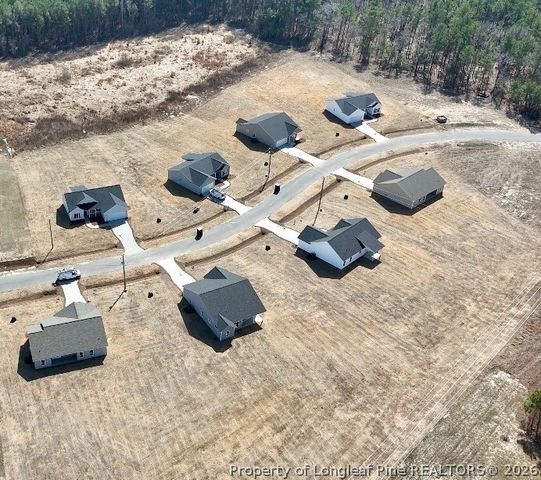 125 Orchard Lane, Parkton, NC 28371