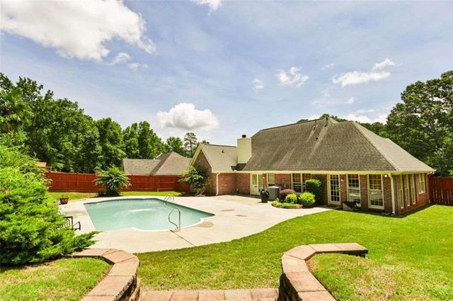 4840 Habersham Way SE, Conyers, GA 30094
