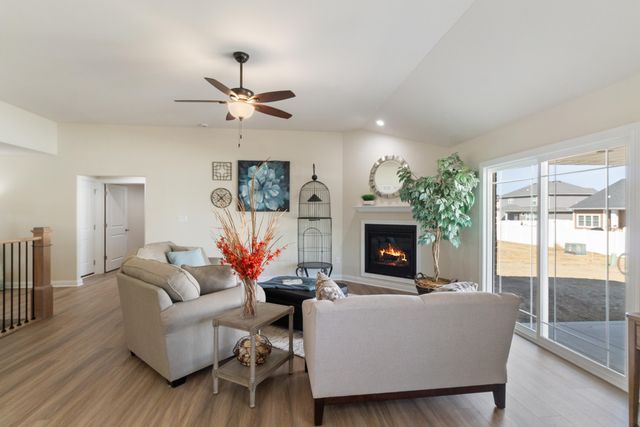 9336 W 106th Place, St. John, IN 46373