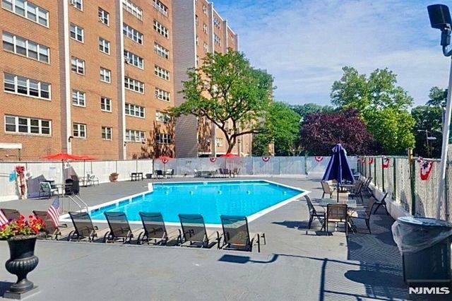 39 E 39th 7R, Paterson, NJ 07514