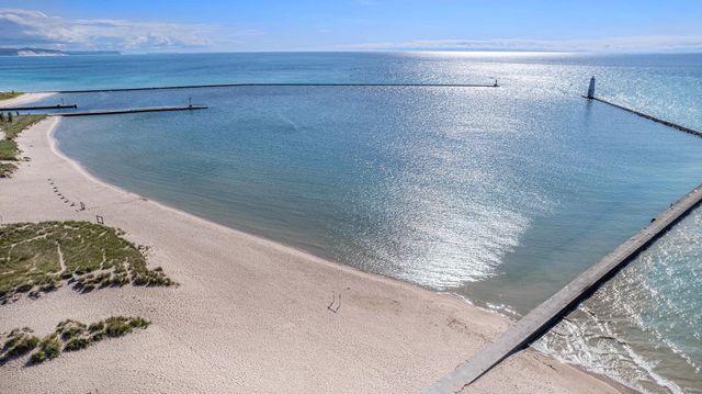 Unit 3B Lake Street, Frankfort, MI 49635