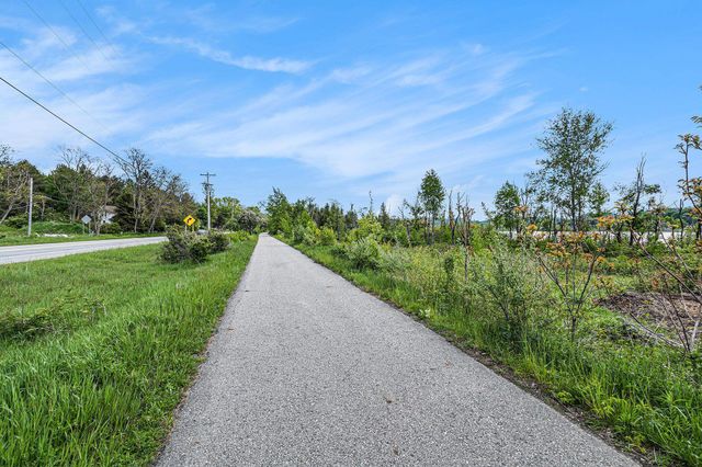 Unit 3B Lake Street, Frankfort, MI 49635