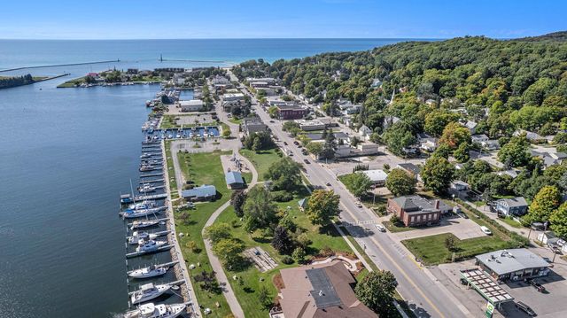 Unit 3B Lake Street, Frankfort, MI 49635