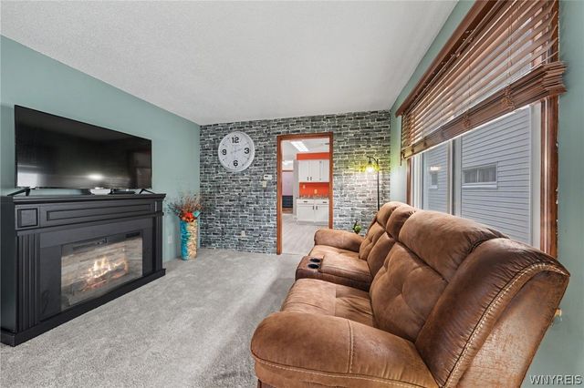 191 Cass Avenue, Cheektowaga, NY 14206