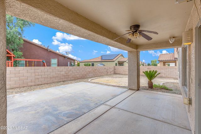 12693 N Fallen Fence Lane, Marana, AZ 85653