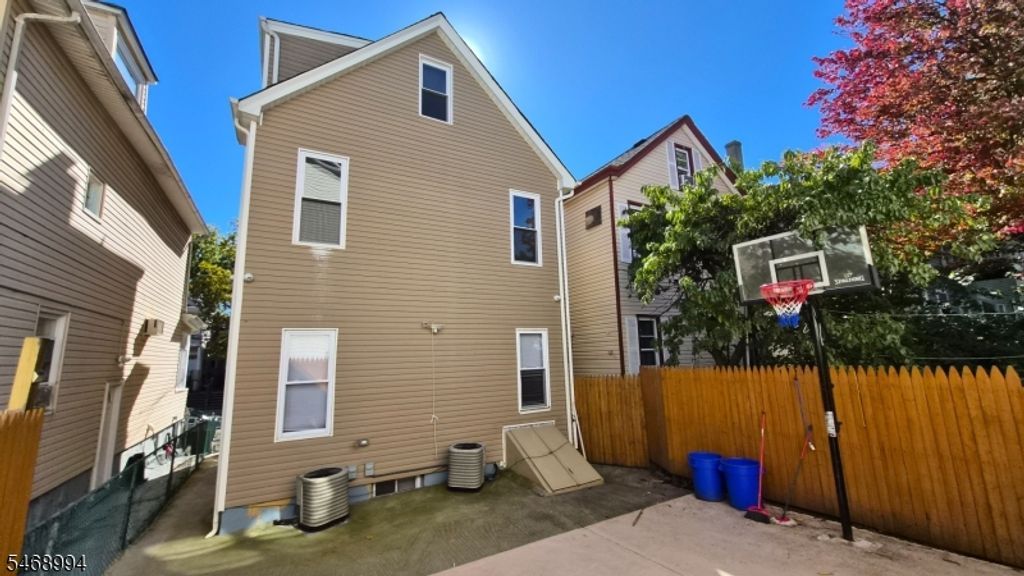 410 Harrison St 2, Passaic City, NJ 07055 — photo 3