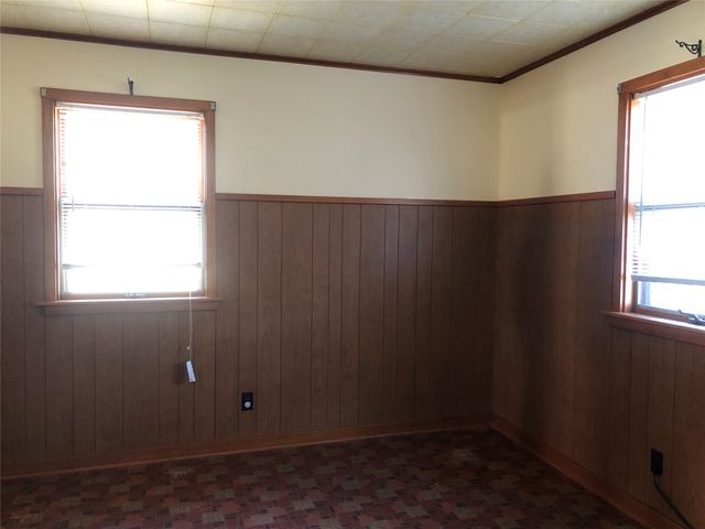 442 E 5TH Street, Erie, PA 16507