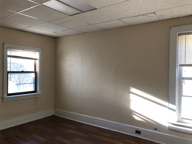 442 E 5TH Street, Erie, PA 16507