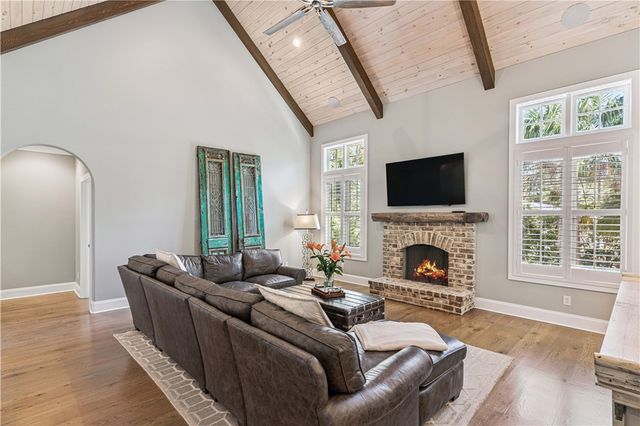 306 Broadway Street, St Simons Island, GA 31522