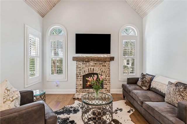 306 Broadway Street, St Simons Island, GA 31522