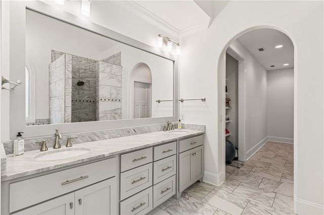 306 Broadway Street, St Simons Island, GA 31522