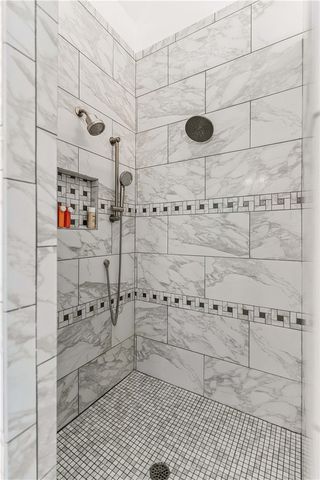 306 Broadway Street, St Simons Island, GA 31522