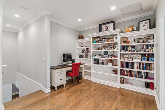 306 Broadway Street, St Simons Island, GA 31522