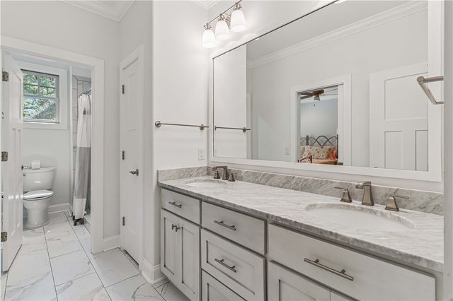 306 Broadway Street, St Simons Island, GA 31522