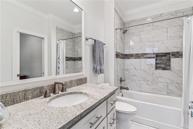 306 Broadway Street, St Simons Island, GA 31522